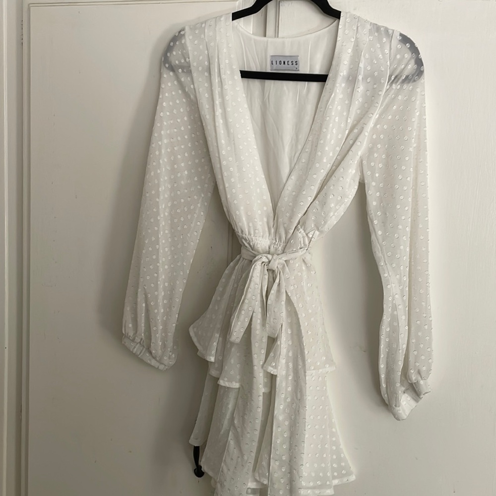 Lioness Size S White Long Sleeve Sheer Polkadot Dress